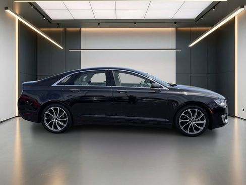 Used 2019 Lincoln MKZ Reserve w/ Reserve Plus Package AWD/4WD image 6