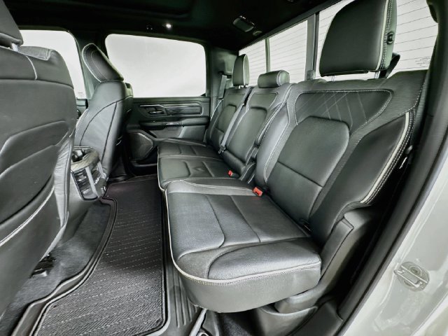 Used 2025 RAM 1500 Limited AWD/4WD image 30
