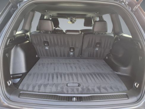 Used 2022 Jeep Grand Cherokee Altitude image 14