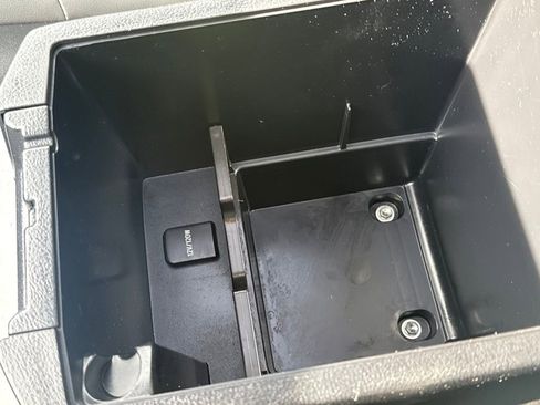 Used 2023 Toyota 4Runner SR5 Premium image 27