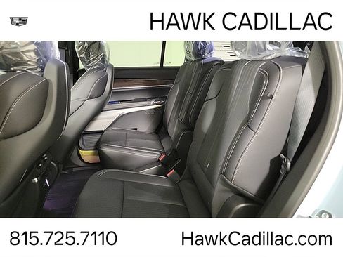 New 2026 Cadillac Vistiq Sport w/ LPO, Floor Liner Package AWD/4WD image 14