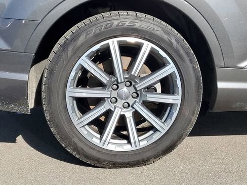 Used 2018 Audi Q7 3.0T Prestige AWD/4WD image 5