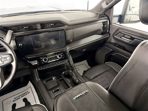 Used 2024 GMC Sierra 2500 AT4X w/ AT4X AEV Edition image 25