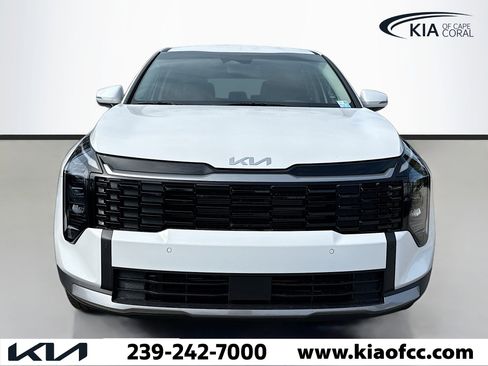 New 2026 Kia Sportage EX FWD image 7