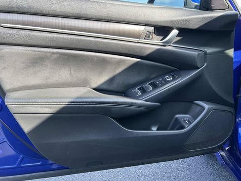 Used 2019 Honda Accord Sport image 17