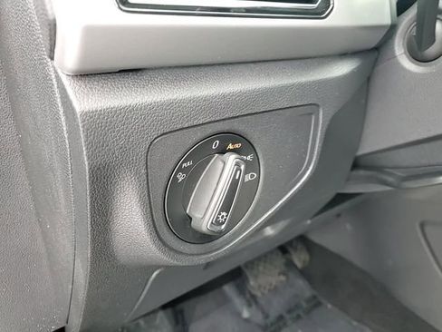 Used 2023 Volkswagen Atlas SEL image 11