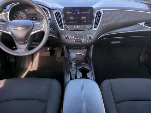Used 2024 Chevrolet Malibu LT FWD image 19
