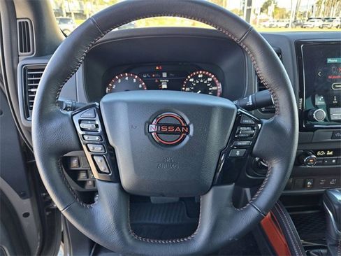 Used 2023 Nissan Frontier PRO-4X w/ Technology Package image 13