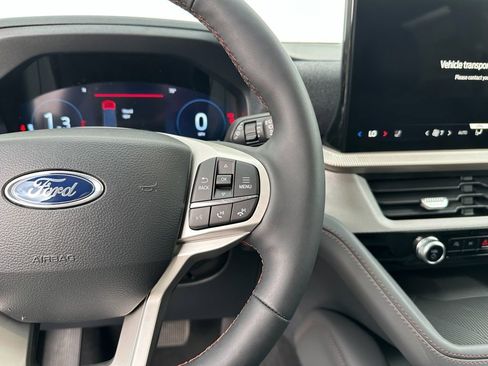 New 2026 Ford Explorer Active AWD/4WD image 10