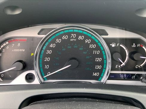 Used 2015 Toyota Venza XLE image 24