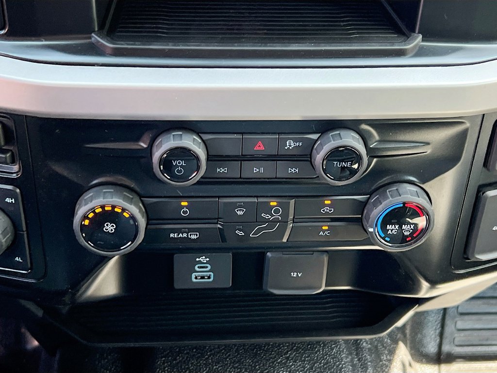 New 2025 Ford F350 XL w/ XL Chrome Package AWD/4WD image 9