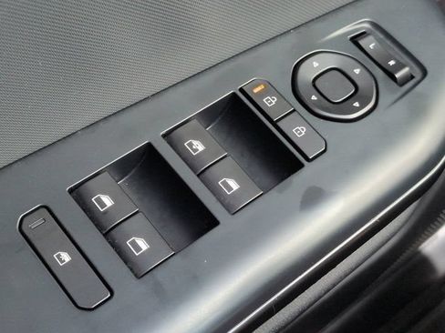 Used 2025 Kia K4 FWD image 21