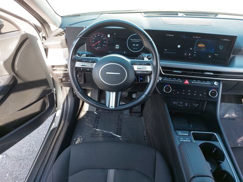 Used 2024 Hyundai Sonata SEL w/ Convenience Package FWD image 15