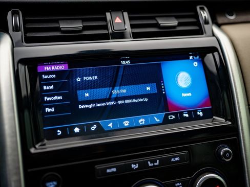 Used 2019 Land Rover Discovery HSE image 29