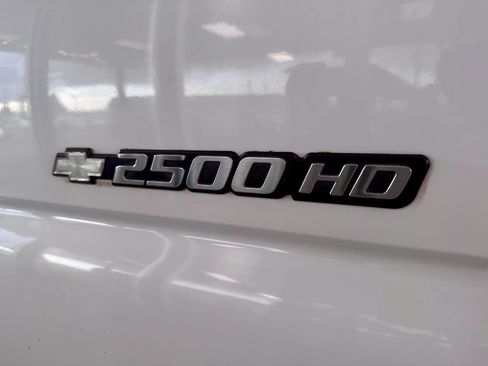 Used 2005 Chevrolet Silverado 2500 W/T image 5
