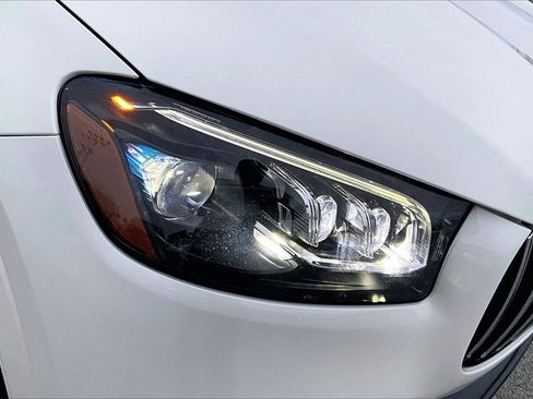 Used 2021 Mercedes-Benz GLS 63 AMG 4MATIC w/ Acoustic Comfort Package image 29