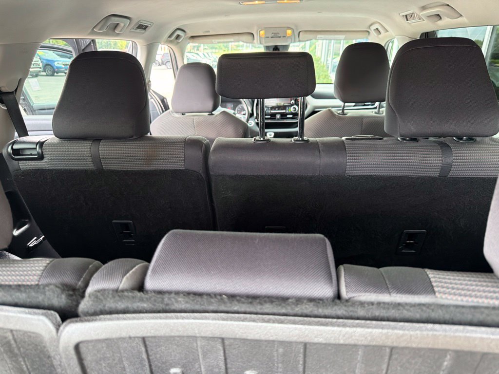 Used 2022 Toyota Highlander LE w/ Protection Package #3 (TMS) AWD/4WD image 14