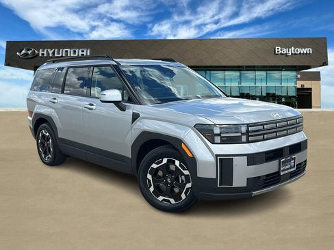 Used 2026 Hyundai Santa Fe SEL image 1