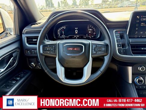 Used 2024 GMC Yukon XL SLT image 26