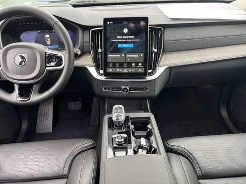 New 2026 Volvo XC90 B6 Ultra image 29