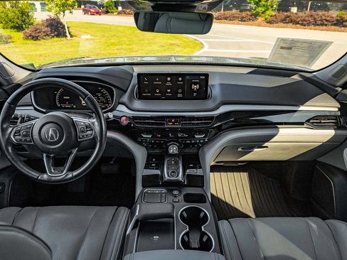 Used 2023 Acura MDX SH-AWD w/ Advance Package image 25