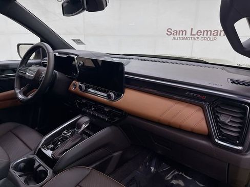 Used 2023 GMC Canyon AT4 w/ AT4 Premium Package image 32