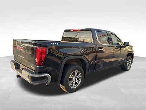 Used 2025 GMC Sierra 1500 SLT AWD/4WD image 5
