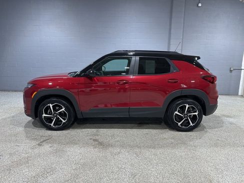 Used 2021 Chevrolet TrailBlazer RS w/ Sun and Liftgate Package AWD/4WD image 5