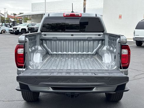 Certified 2025 GMC Canyon AT4 AWD/4WD image 10