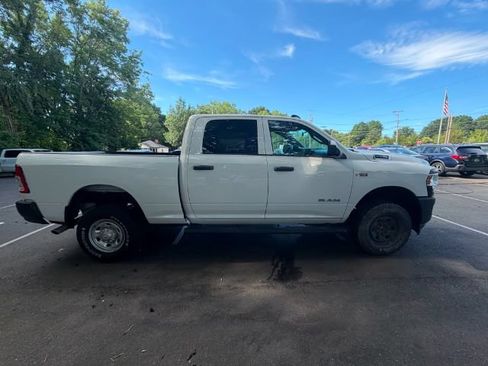 Used 2022 RAM 2500 Tradesman AWD/4WD image 9