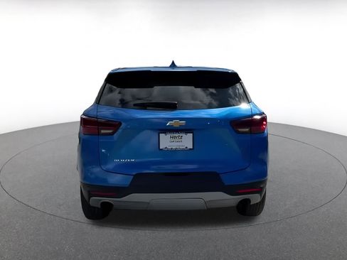 Used 2025 Chevrolet Blazer LT image 11