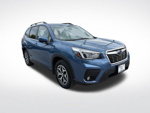 Used 2021 Subaru Forester Premium AWD/4WD image 3