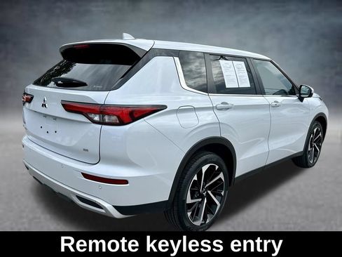 Used 2024 Mitsubishi Outlander SE AWD/4WD image 5