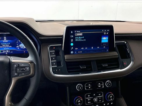 Used 2024 Chevrolet Tahoe High Country AWD/4WD image 7