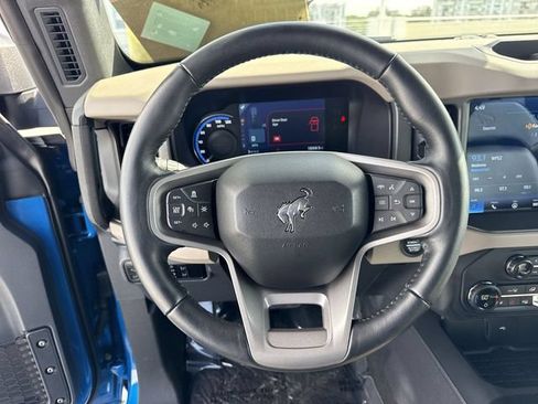 Used 2024 Ford Bronco Wildtrak AWD/4WD image 14