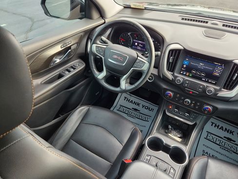 Used 2019 GMC Terrain SLT w/ Preferred Package image 14