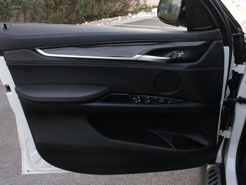 Used 2019 BMW X6 xDrive35i w/ Convenience Package image 15