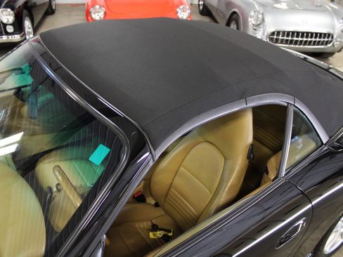 Used 2002 Porsche 911 Cabriolet image 20