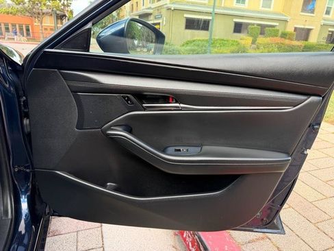 Used 2019 MAZDA MAZDA3 Sedan w/ Select Package FWD image 48
