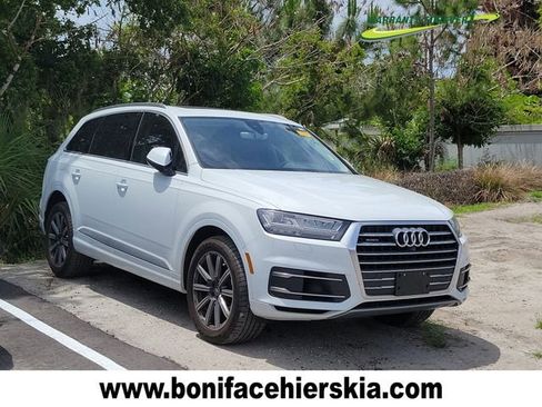 Used 2017 Audi Q7 3.0T Premium Plus w/ Premium Plus Package AWD/4WD image 1