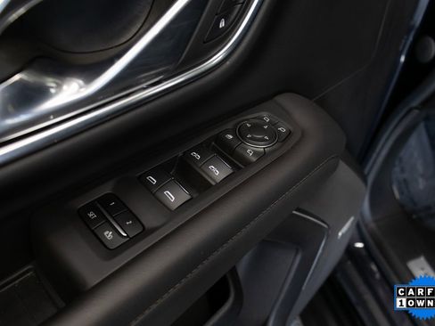 Used 2023 Chevrolet Tahoe High Country w/ Advanced Technology Package image 17