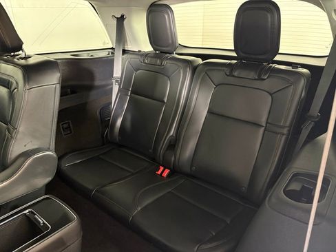 Used 2025 Lincoln Aviator Reserve w/ Equipment Group 201A AWD/4WD image 45