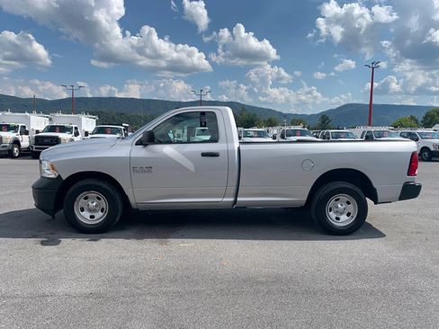Used 2017 RAM 1500 Tradesman w/ Power & Remote Entry Group RWD image 5
