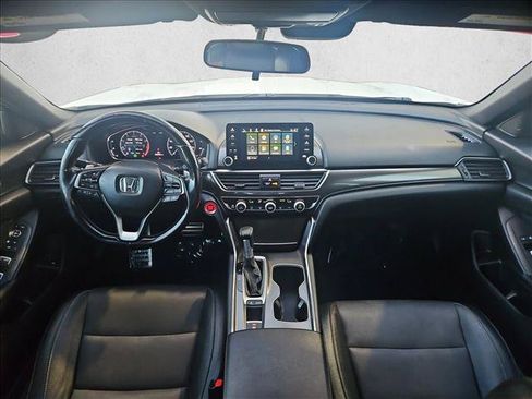 Used 2019 Honda Accord Sport image 18