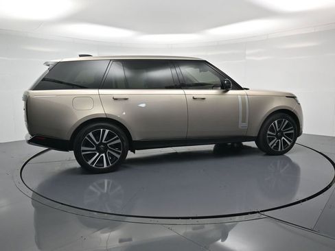Used 2023 Land Rover Range Rover Long Wheelbase Autobiography AWD/4WD image 31