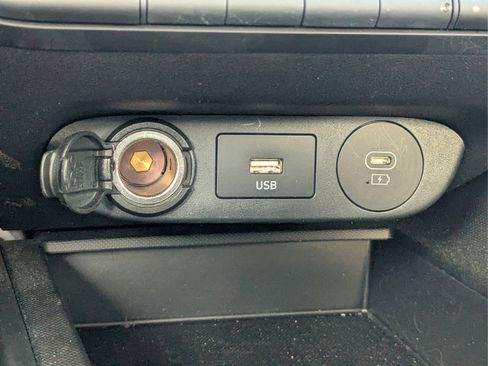 Certified 2024 Hyundai Elantra SEL FWD image 20