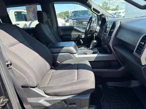 Used 2018 Ford F150 XLT w/ Equipment Group 302A Luxury AWD/4WD image 33