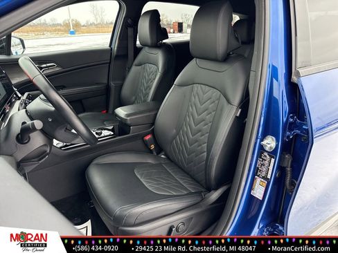 Used 2023 Kia Sportage X-Line image 11