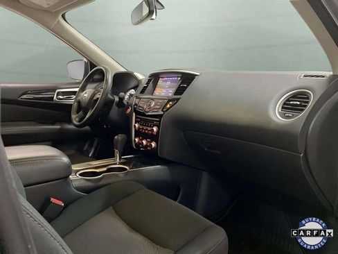 Used 2019 Nissan Pathfinder SV image 82