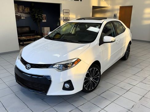 Used 2016 Toyota Corolla S image 1